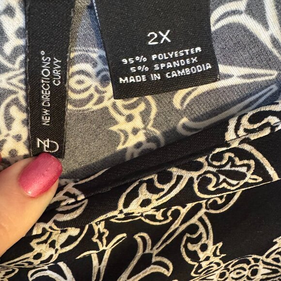 ❤️SPRING/SUMMER BLACK PRINT TOP w/STRAPPY DETAIL  PLUS 2X     #F - Picture 8 of 8